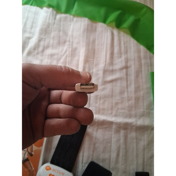 Wii Active 2 Personal Trainer Game Nintendo EA Sports New Open Box Complete - Picture 9 of 12